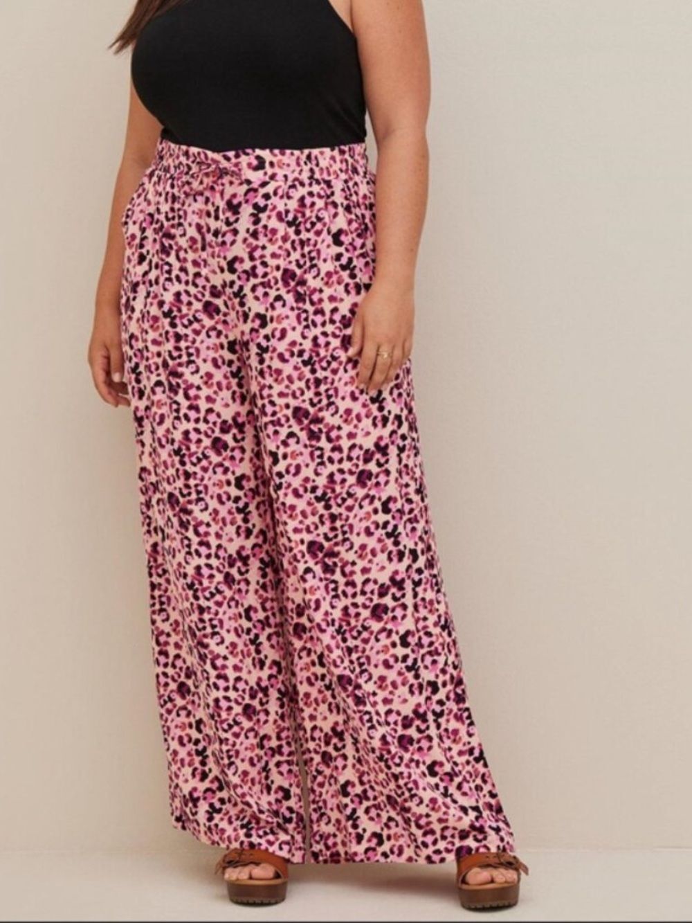 Torrid Wide Leg Challis Leopard Pink Pants Womens 14/16